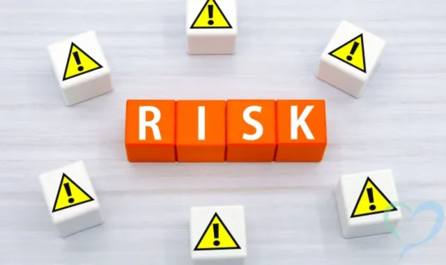 リスクのロゴマーク