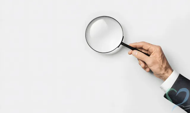 探偵が迷惑駐車の証拠を集める