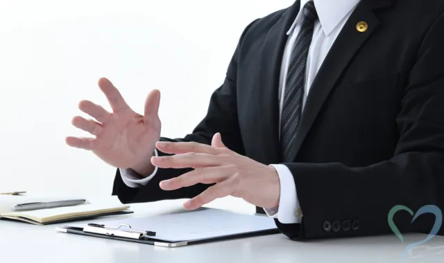 記録を残し第三者への相談準備を進める