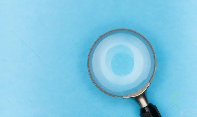 SNSの書き込み内容から相手を特定