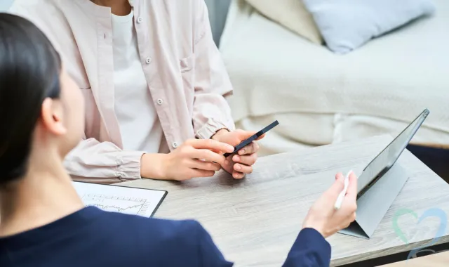 第三者の介入によって依存構造を断つ