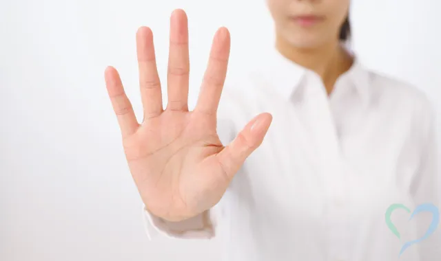 警告文や注意喚起の掲示をする